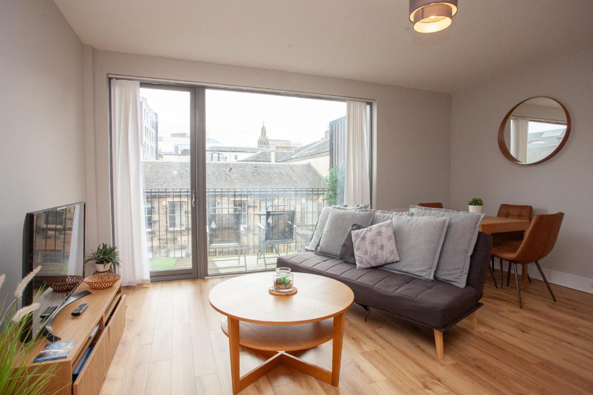 1 Bedroom Flat In The Heart Of Merchant City Glasgow Esterno foto